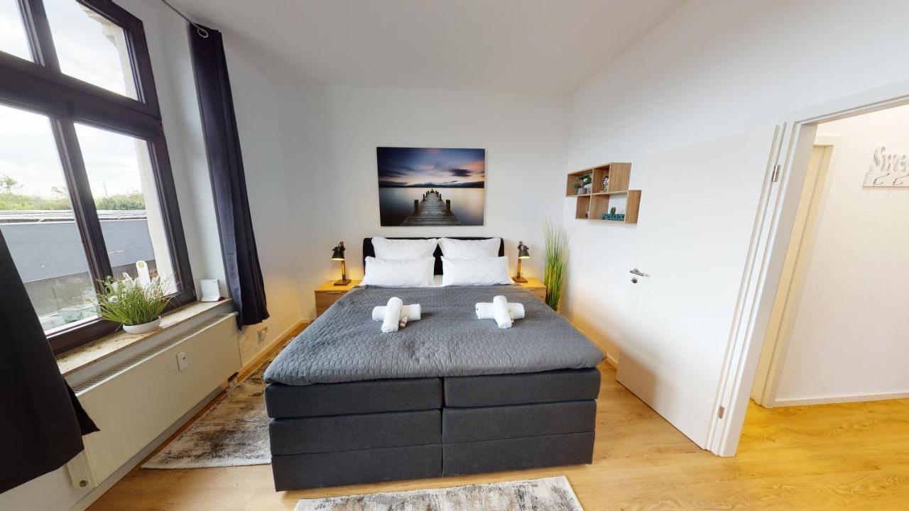 Sweethome - Zentral - Kueche & Parkplatz, Wifi Halle  Buitenkant foto