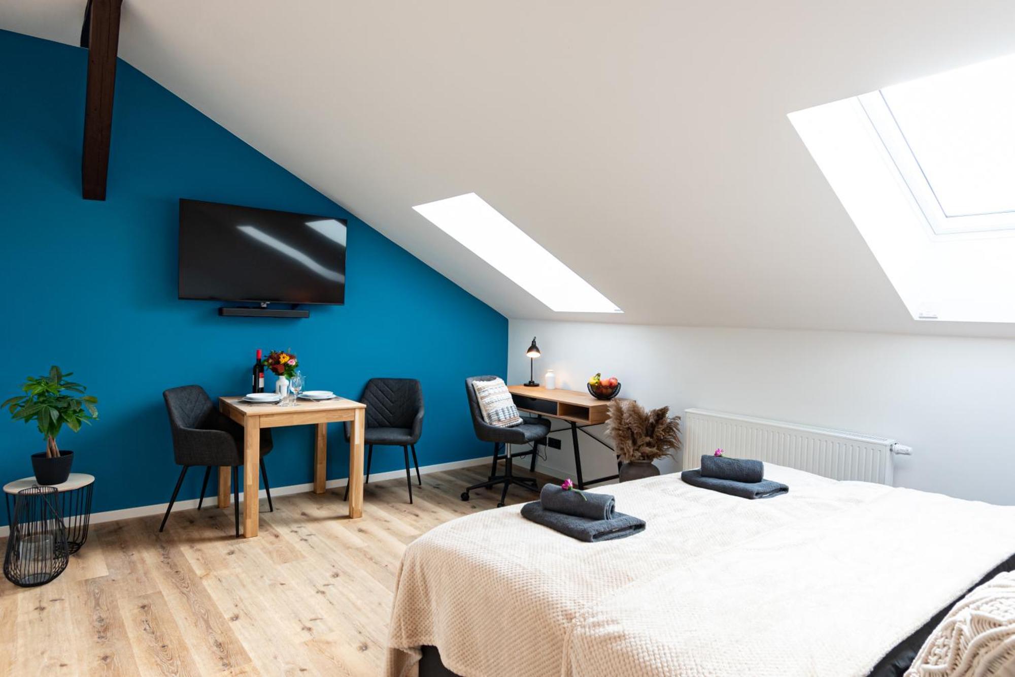 Sweethome - Zentral - Kueche & Parkplatz, Wifi Halle  Buitenkant foto